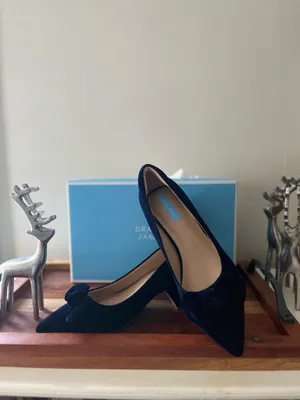Draper James Frances in Navy Velvet thumbnail 7