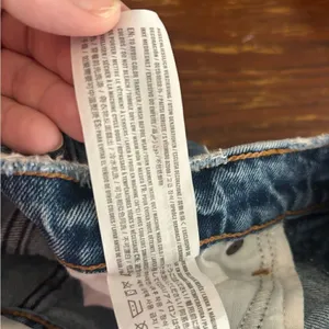 Abercrombie Fitch The Mom High Rise Jeans Size 4S Short Distressed thumbnail 2