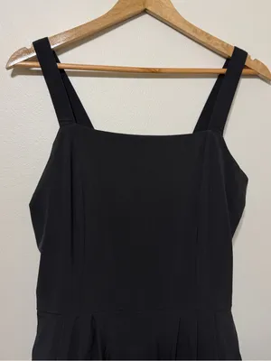 NEW Vuori Villa Cami Romper Size Medium Women's thumbnail 3