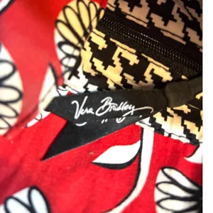 Vera Bradley Deco Daisy Retired 2011 Red Black White Floral Geometric Tote thumbnail 5