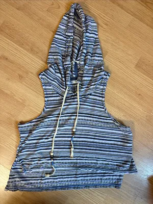 We The Free Striped Sleeveless Hooded Crop Top - Navy, White & Cream thumbnail 1