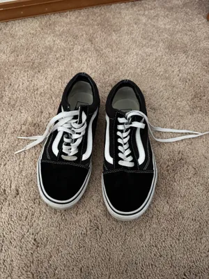 Old Skool Vans Sneakers thumbnail 2