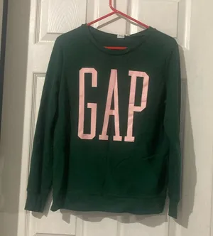 Gap Women’s Green/Pink Logo Sweatshirt Like New Size Small thumbnail 1