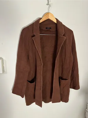 Quince 100% Organic Cotton Knit Blazer cappuccino medium thumbnail 2