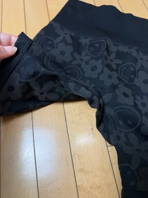 Forever 21 Flower Smily Face Bike Shorts Spandex Size Medium Black Gray thumbnail 3