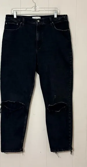 Abercrombie & Fitch The Mom High Rise Jeans 32 14 Black Distressed Ripped thumbnail 1