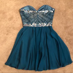 Homecoming/ formal dress, worn once, Sherri Hill thumbnail 2