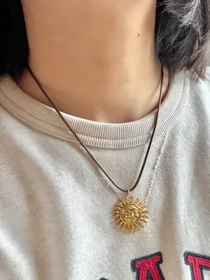 Handmade gold tone stainless steel sun boho retro vintage style necklace☀️ thumbnail 3