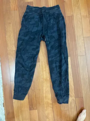 Lululemon Camo Align Joggers thumbnail 1