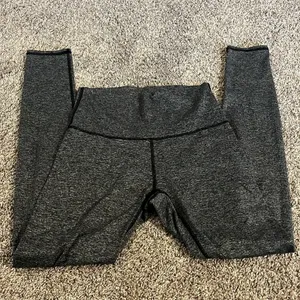 Aerie Chill. Play. Move. Seamless Heather Gray Leggings‎ thumbnail 5