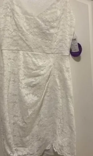 Windsor Glamour Lace Sleeveless mini dress Size S thumbnail 1