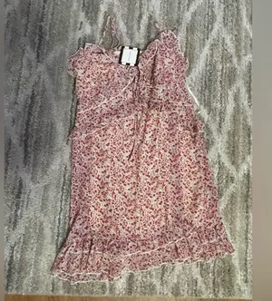 Floral red dress spaghetti straps L thumbnail 1