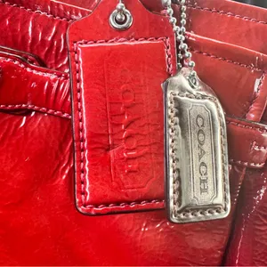 Vintage Coach Chelsea Jayden Cherry Red Patent Leather Tote 18960 Y2K thumbnail 8