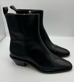 NEW Everlane‎ The Havana Boot Black Leather Size 7.5 Neutral Western Minimalist thumbnail 1