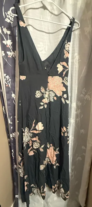 O'Neill dress thumbnail 1