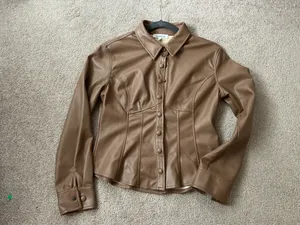 Heartloom Delancey Top In Coco-Faux Leather- Sz Small thumbnail 7