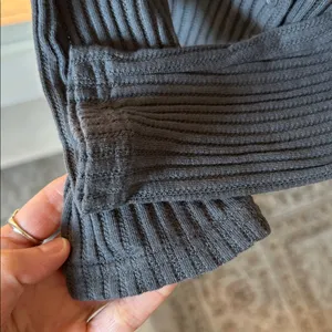 Gap pointelle gray knit cotton blend swoop neck button down top thermal L thumbnail 3