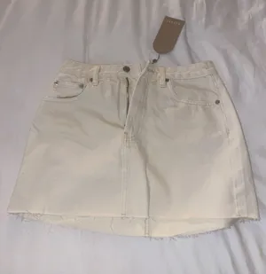 Meshki Skirt thumbnail 1