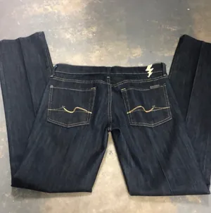 7 for All mankind Jeans Straight Size 28 Hemmed Bin P11 thumbnail 2