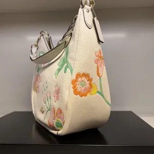 coach Jules Hobo With Dreamy Land Floral Print c8619 thumbnail 2