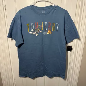 Tom and Jerry short sleeve graphic tee size L thumbnail 1