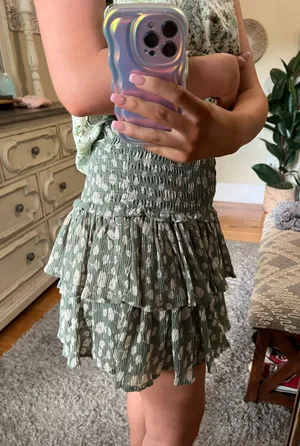 Lane 201 These Three Boutique Green Floral Skirt thumbnail 4