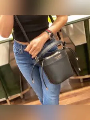 Kate Spade Cameron Small Bucket Bag Black Leather thumbnail 4