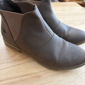 Rocket Dog Women's Maylon‎ Fashion Lifestyle Ankle Boots Size 7.5 Brown Casual thumbnail 2