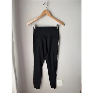 Offline By Aerie Goals Logo Leggings Black Raw Hem Medium thumbnail 2