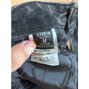 SHEIN Women's High Rise Washed Black Mom Jeans Size Medium thumbnail 4