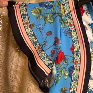 Alice + Olivia Blue Conner Floral-Print Handkerchief Button Shirtdress, XS thumbnail 3
