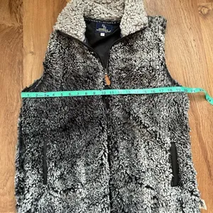 ‎Simply Southern faux fur vest thumbnail 6