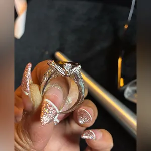 Vintage-Style Cocktail Silver-Tone Ring with Oval Amber-Hued Gemstone size 8 thumbnail 3