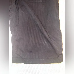 Lululemon Dance Studio Pants | Size 2‎ |Cropped with a 14" inseam thumbnail 10