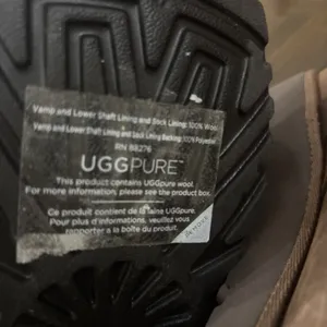 UGG NEW Sz 7 Maddox Leather Moto Boots Treadlite Water Resistant wool Lined thumbnail 9