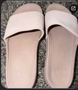 Lululemon Light Pink Slides thumbnail 2