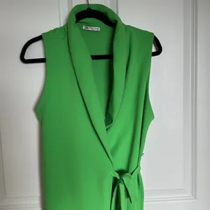 Beautiful, adorable wrap, blazer dress, Zara, green size large thumbnail 2