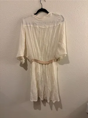 Lightweight Cream Gauze V-Neck Dress with Gold Waistband thumbnail 4