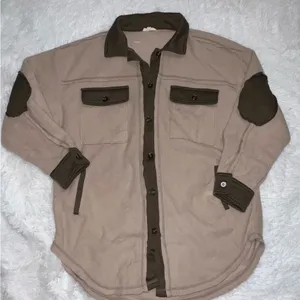 La Miel Brown & Tan Shacket Sweater Flannel Style Small oversized w/ elbow patch thumbnail 2
