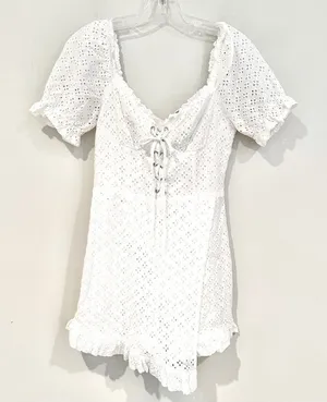 Missguided Eyelet Shorts Romper Women's 6 White‎ Back Zip Fully Lined Tie Front thumbnail 1