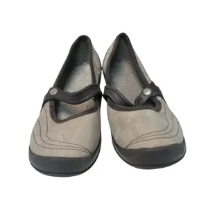 Crocs Nubuck Leather Mary Jane Comfort Slip-On Brown/Tan 8 thumbnail 2