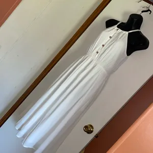 Wishlist, small white summer‎ dress wooden accent buttons, functionable. NWT. thumbnail 2
