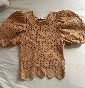 ZARA Top thumbnail 1