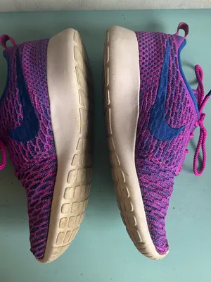 Nike Women's Roshe One Flyknit Fuchsia Flash Sneaker Running Shoes Size 7 Marled thumbnail 8