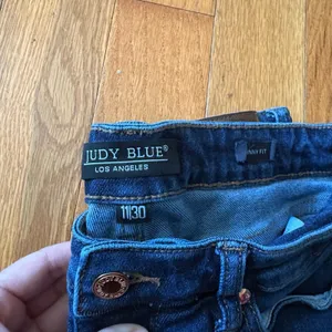 Judy Blue Dark Wash Skinny Jeans Womens Size 11/30 thumbnail 3