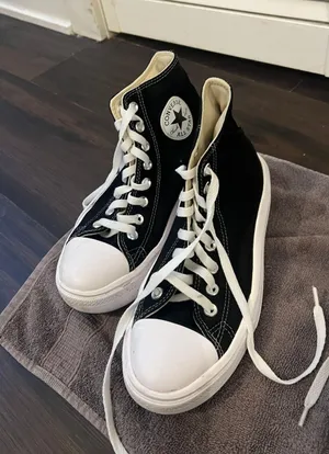 Converse Chuck Taylor All Star Move Platform thumbnail 1