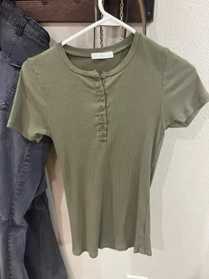 Green short sleeve quarter button up shirt thumbnail 1