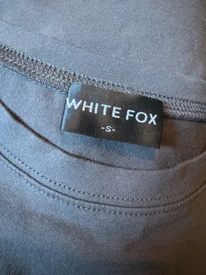 White fox cut out crop to thumbnail 3