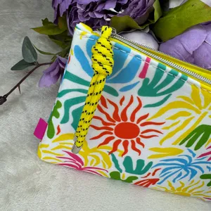 Ipsy NEW  Summer Themed Cosmetic Bag thumbnail 7