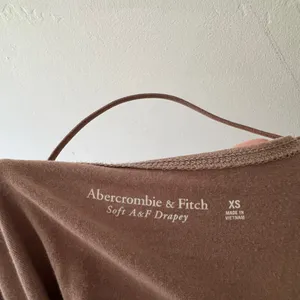 Abercrombie & Fitch Soft‎ A&F Drapey Light Brown Bodysuit thumbnail 6